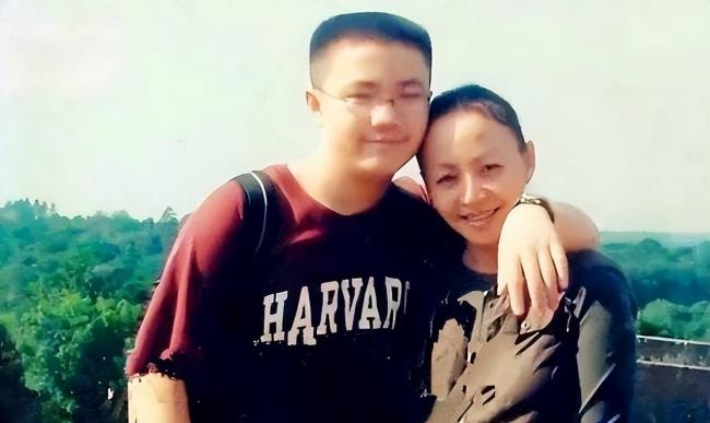 孙子姓宋，宋丹丹给英达上了最诛心一课