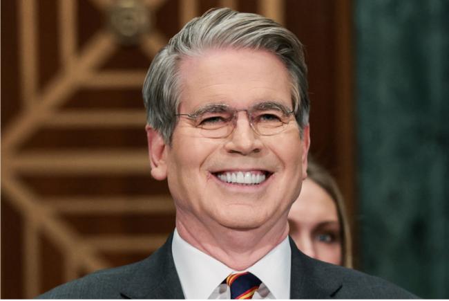 贝森特畅谈 用这手段砸烂伊朗经济 引爆全国示威