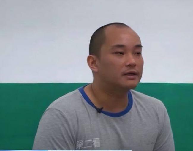 �й������山4ħͷ ��Ӧ�����ӰƬ�ع�