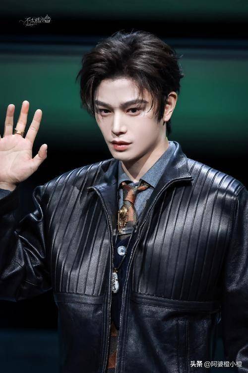 ΢��֮ҹ��Ļ��2�˳�����ͷ�����ݱ����