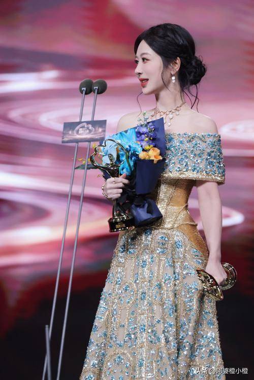 ΢��֮ҹ��Ļ��2�˳�����ͷ�����ݱ����