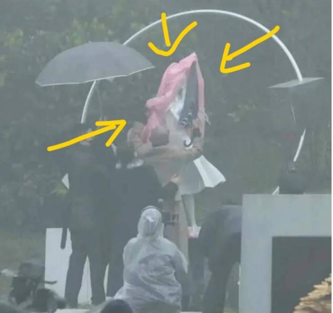 ��S�ߺ����������ģ�ǡ�����������˺ͼ���