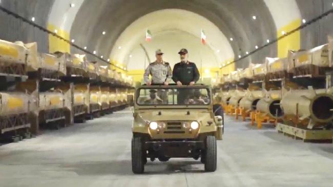 伊朗收到三条红线，条条都要伊朗的命