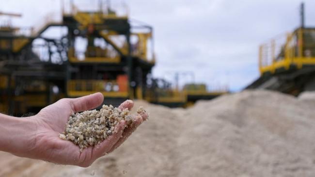 ȫ��ڶ���ϡ��������ŷ�м�ս˭�����֣�