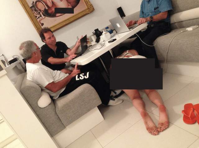 ��ħ���գ��Ȼ���Ů����Ь�����ף�Ӥ�����廭��