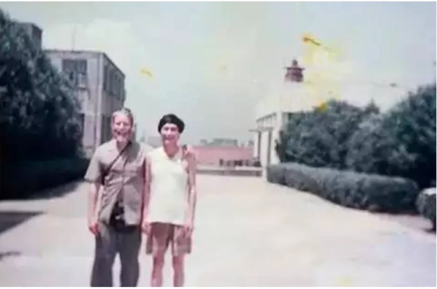 30����ǰ�����ݾͳ��˸���˹��