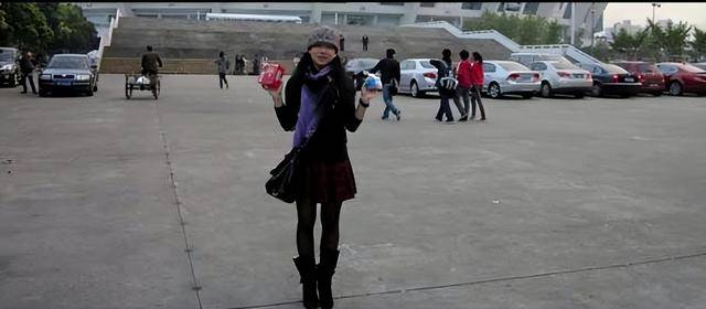 ����ɱ���ɷ�ķǳ�����Ů�α����� ��Ҫ������