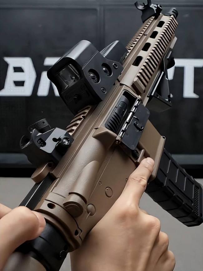 阿联酋国际特警赛 中国产枪械频卡弹引热议 阿联酋国际特警赛 中国产枪械频卡弹引热议