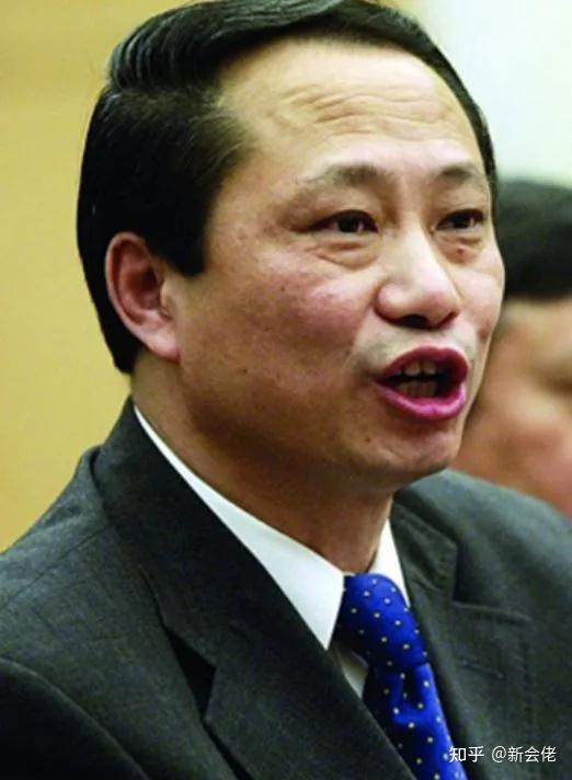 让九高官落马，中国“最美情妇” 人间蒸发多年