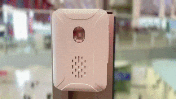 坐飞机过安检时擦的小纸片是什么? 坐飞机过安检时擦的小纸片是什么?