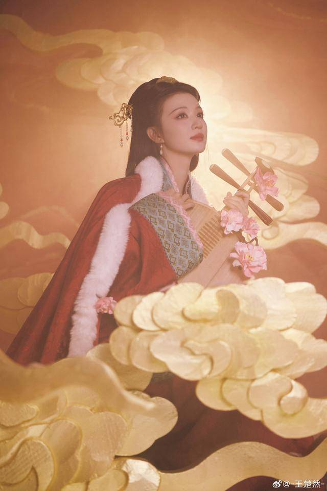 ����20�봺��������ͷ �����Ƿ۳�65��