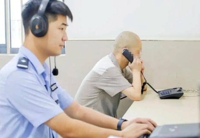 日踩8小时缝纫机，监狱工资多少？数字令人震惊