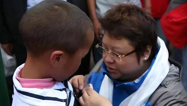 23年前缆车失事,被韩红收养的孩童,如今怎样 23年前缆车失事,被韩红收养的孩童,如今怎样