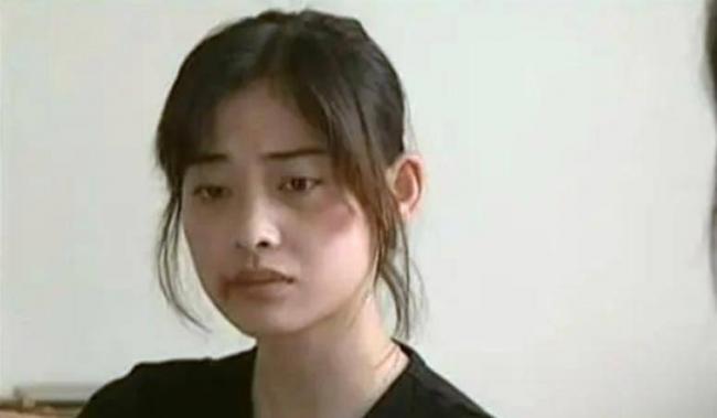 路边照上热搜:50岁梅婷视觉年龄63岁 网喊心酸 路边照上热搜:50岁梅婷视觉年龄63岁 网喊心酸