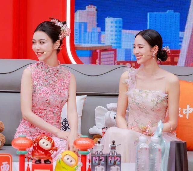 破百万点赞,今年春晚一个神级镜头诞生了 破百万点赞,今年春晚一个神级镜头诞生了