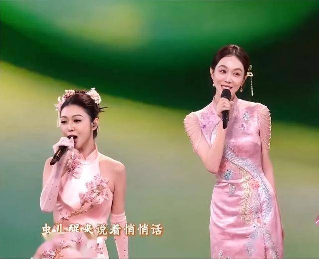 破百万点赞,今年春晚一个神级镜头诞生了 破百万点赞,今年春晚一个神级镜头诞生了