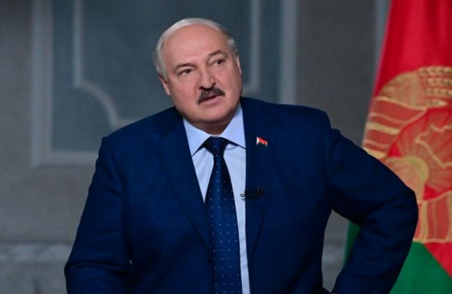 泽连斯基宣布:对白俄罗斯总统实施制裁! 泽连斯基宣布:对白俄罗斯总统实施制裁!