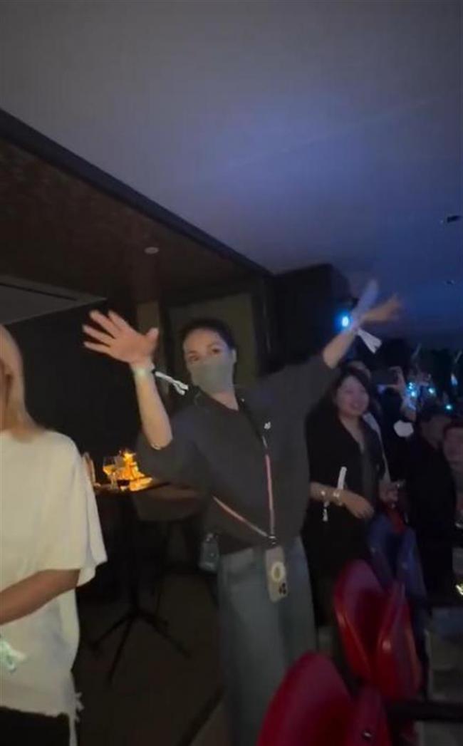 57�����ƶ��²��ϣ���л�������������