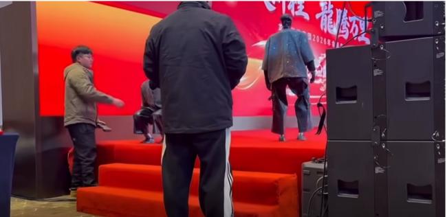 机器人登春晚为面子工程?南京现场直击 机器人登春晚为面子工程?南京现场直击