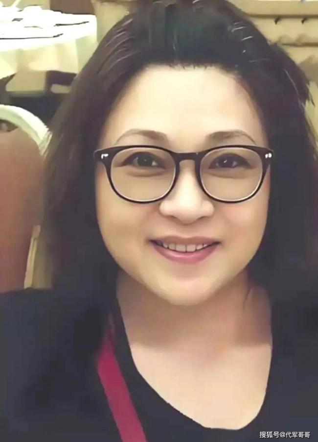 64����������������������2Ů �ٻ��ػ��Ҹ�