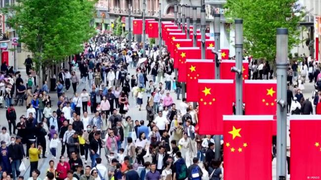 墙外文摘:中国“出口第一”的输家和赢家 墙外文摘:中国“出口第一”的输家和赢家