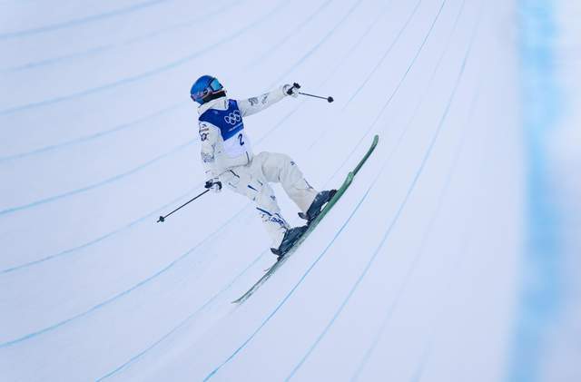 ��ý���Ȱ���ڲ������μ�����Ū���м���...