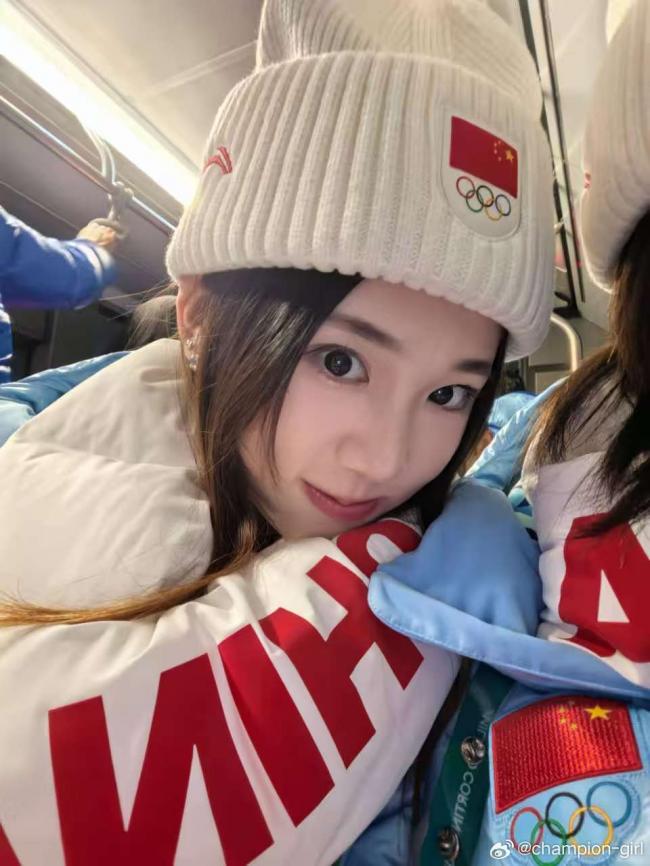 中国短道天才美少女惊艳冬奥赛场,韩国网友狂赞 中国短道天才美少女惊艳冬奥赛场,韩国网友狂赞