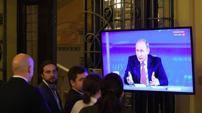 俄乌战争四年：俄国女不想生，乌克兰姑娘怀孕难