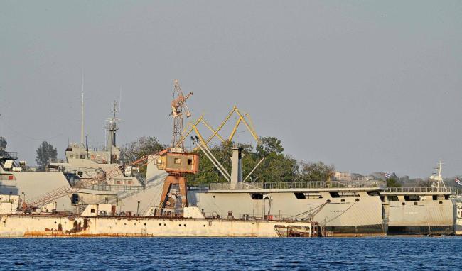 ������ͧ����ŰͲ�����4��6�ˣ�7������ȷ��