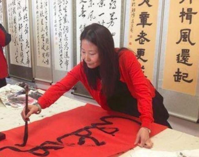 ��������������Ů��Ƭ�ء����������Ǳ���