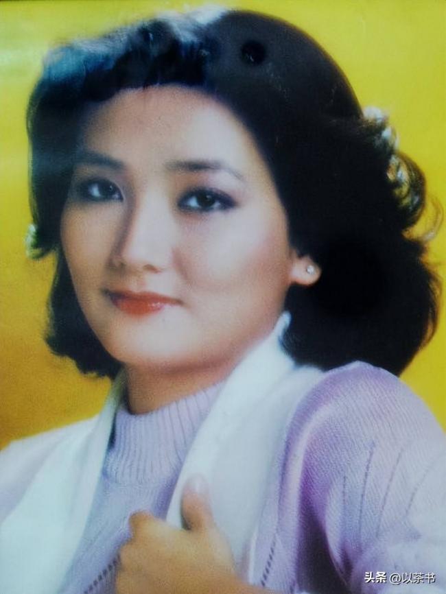 香港电视一姐,儿女双全,为何在印度出家 香港电视一姐,儿女双全,为何在印度出家