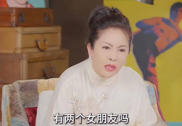 ����ĸ���ڵġ�������ү�����ӣ����Ѷ��˲�·