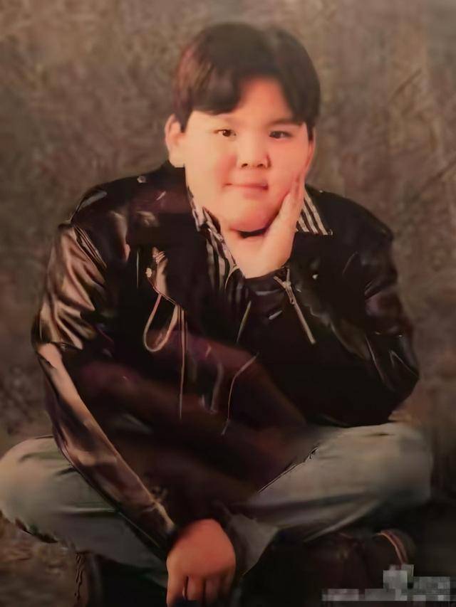 ����ĸ���ڵġ�������ү�����ӣ����Ѷ��˲�·