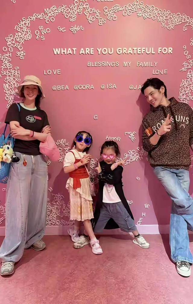 ����ĸ���ڵġ�������ү�����ӣ����Ѷ��˲�·