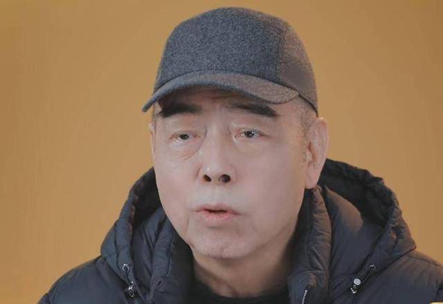 74��¿��������Ǻ�լ���꣬��5��ԪƤЬ�����