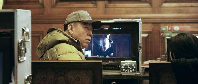 74��¿��������Ǻ�լ���꣬��5��ԪƤЬ�����