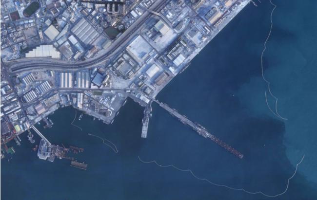 巴林美军第5舰队基地遇袭!爆炸瞬间曝光 巴林美军第5舰队基地遇袭!爆炸瞬间曝光