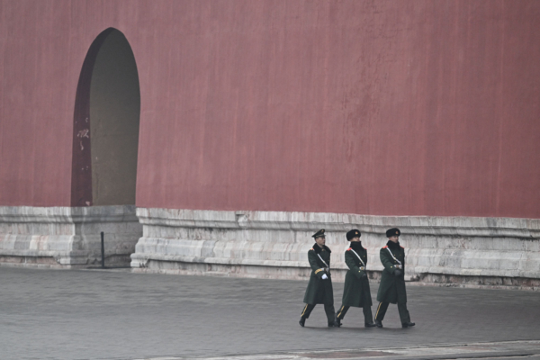 政治局会议三大变化 习家帮凿破红船 政治局会议三大变化 习家帮凿破红船