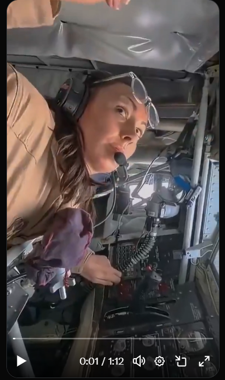 ��Ƶ�������м��ͻ�Ů����Ա��ͣ��ս��������