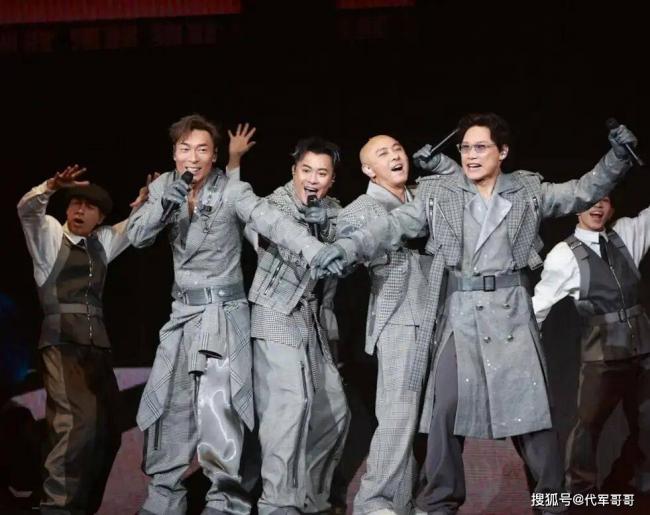 61岁张卫健近况 三场婚礼娶同一人却两度失子 61岁张卫健近况 三场婚礼娶同一人却两度失子