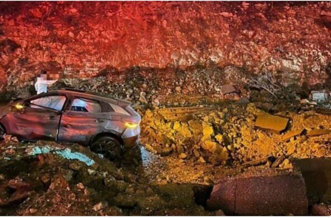 ���ǵϵ糵�������ʷɵ�Ϯ�� ����