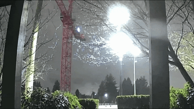 �������ͻ��������� ҫ��ǿ���������