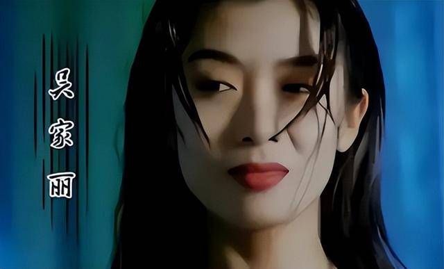 成龙称她是顶级美人，62岁220斤体重