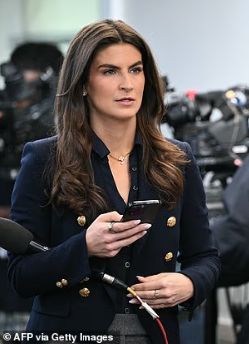 ���������⣬����Ů������ŭ��CNNŮ����