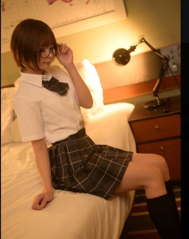 AVŮ��ͻȻ��������   ��˿���