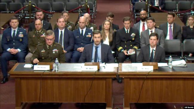 他誓言要将共产中国 彻底踢出这条供应链