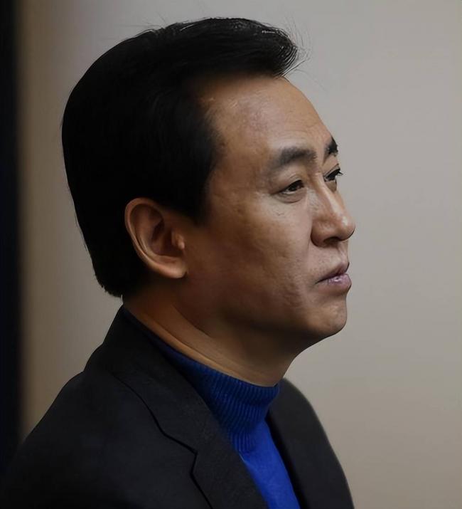 许家印香港大宅挖出464平“地牢” 藏着什么秘密