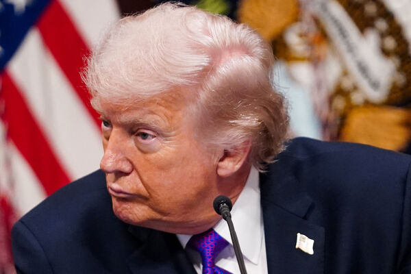 ˭�����ó�����ս�²�û�г�����Ԥ�ڷ���չ