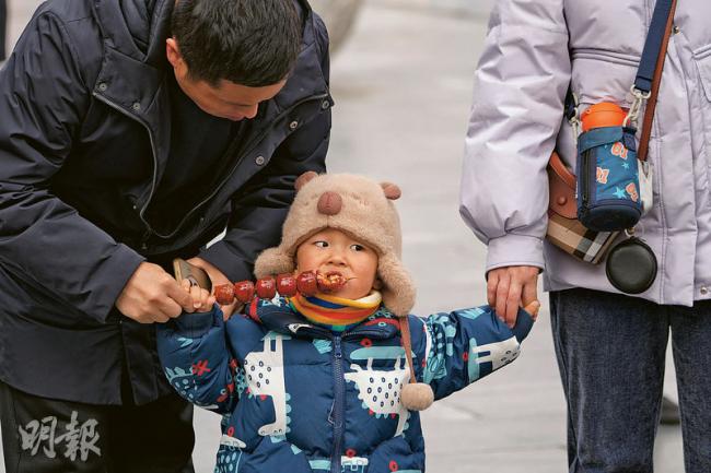 �������������  ���еģ�����ȴ��Ůװ��