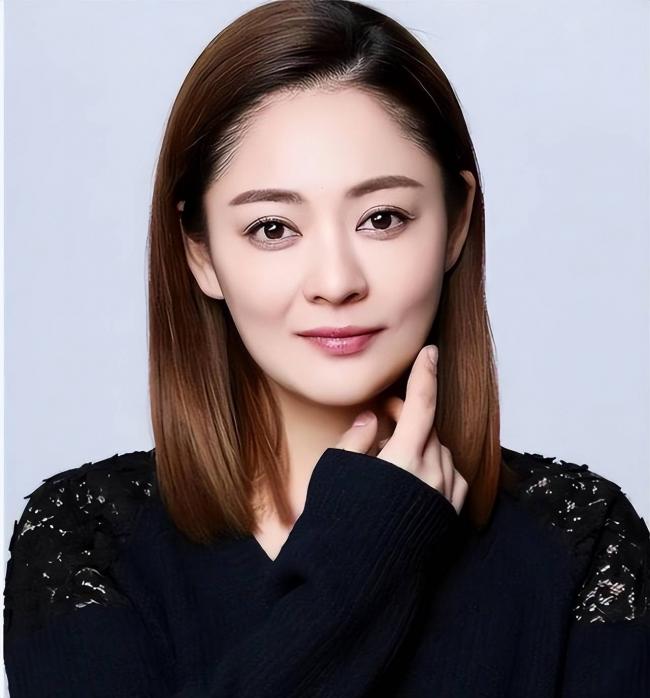 �������ĺ�����������������ӭȢС��